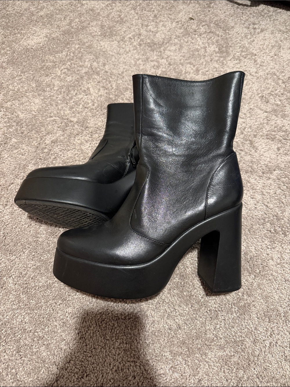 Giani Bini Black Platform Block Heel Ankle Boots